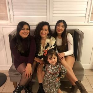 Meet your Posher, Sandra